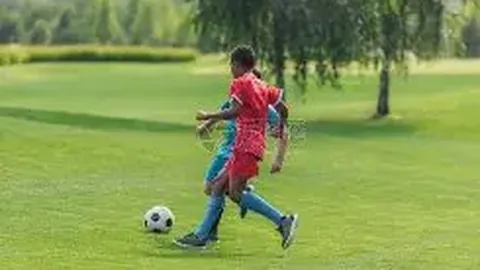 “2025春季全国赛艇锦标赛隆重开幕”